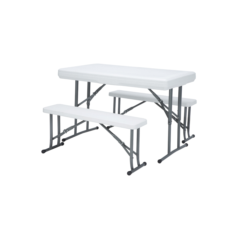 FOLDING TABLE