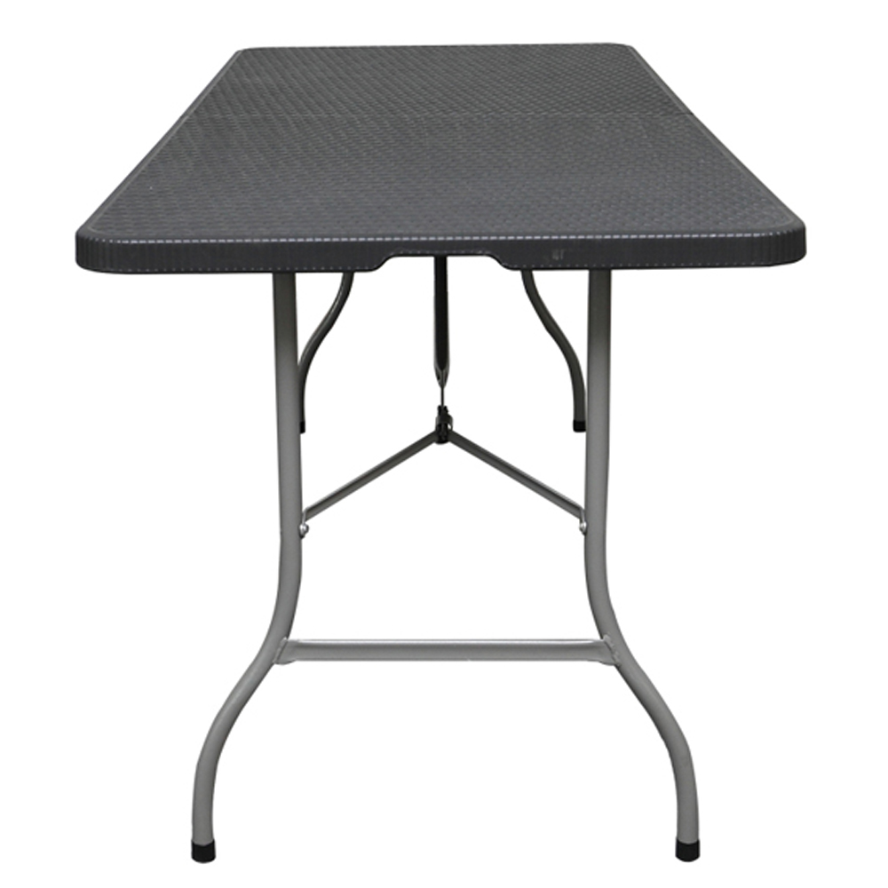 FOLDING TABLE