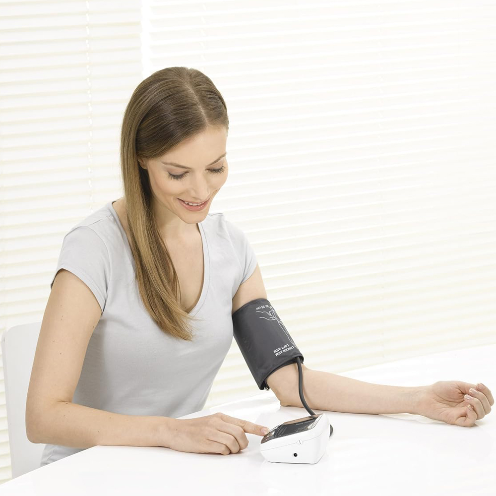 BLOOD PRESSURE MONITOR - BEURER