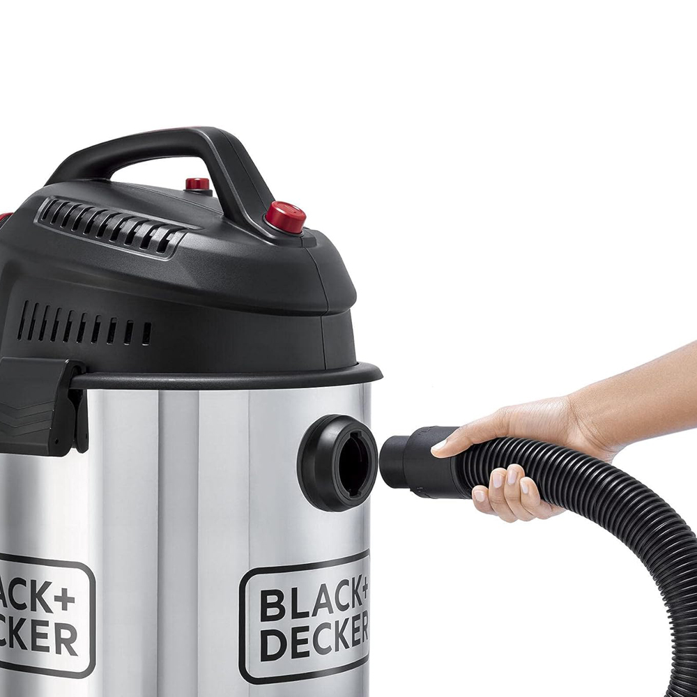 VACUUM CLEANER - BLACK & DECKER